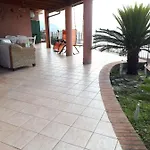 Debora Apartamento Piraino
