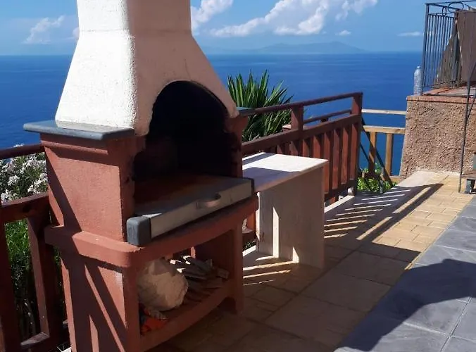 Debora Appartement Piraino