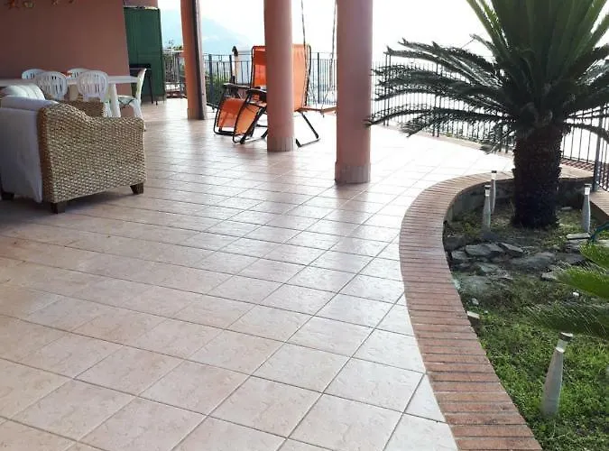 Debora Appartement Piraino