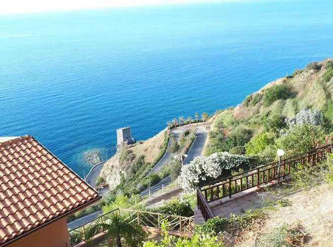Debora Appartement Piraino